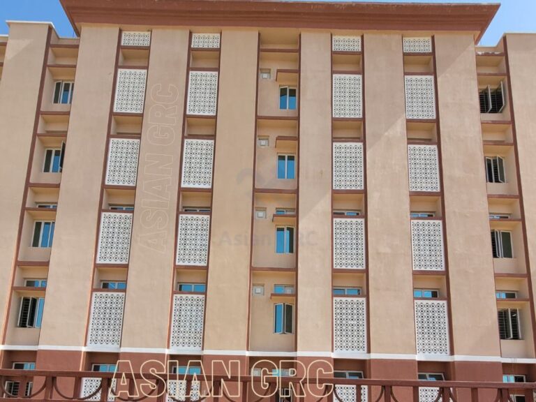 Patanjali Yogpeeth, Haridwar – GRC jali for a large campus building.